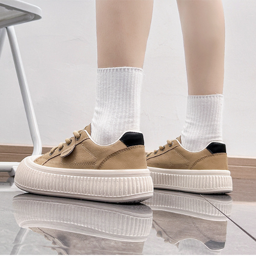 Autumn New Platform Height Increasing Breathable Casual Shoes Street Shot